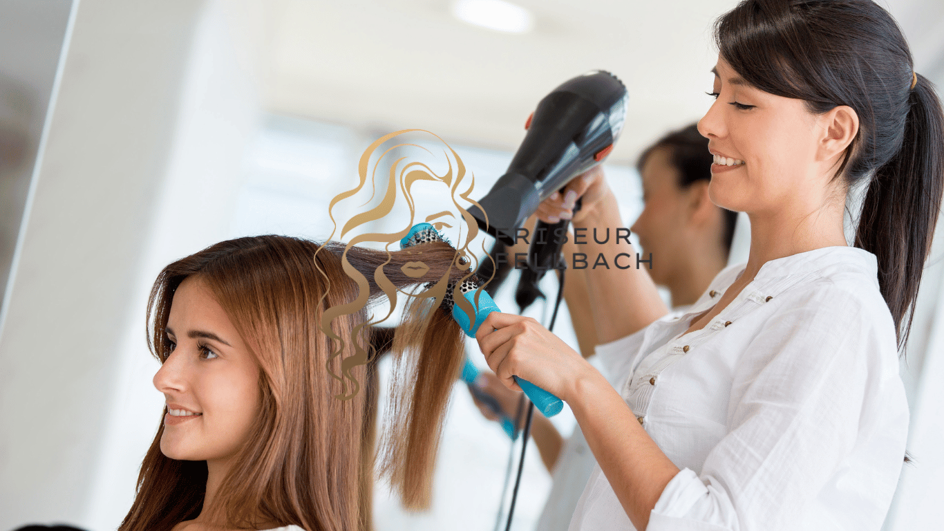 Friseur in Fellbach während eines Haarschnitts